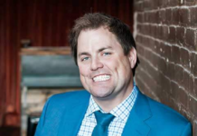 Kris Lindahl of Kris Lindahl Real Estate