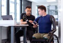 Tech Giants Expanding into the Highly Lucrative Healthcare Sector healthcare