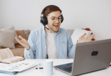 Monetize Your Community: Ultimate Guide Community Monetization