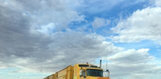 How to Prove Driver Negligence in Truck Accident Lawsuits